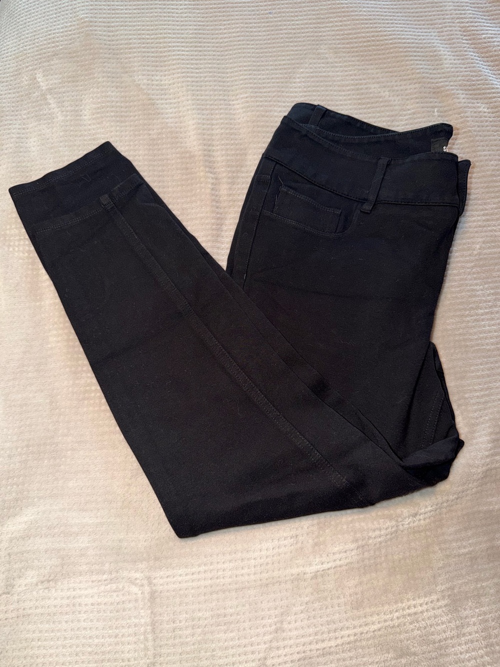 Studio by Torrid Black Women’s Cropped pants 14